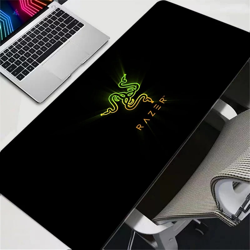Mouse Pad Razer Fashion Mewah  - Gaming Accessories Razer ulasan dan harga